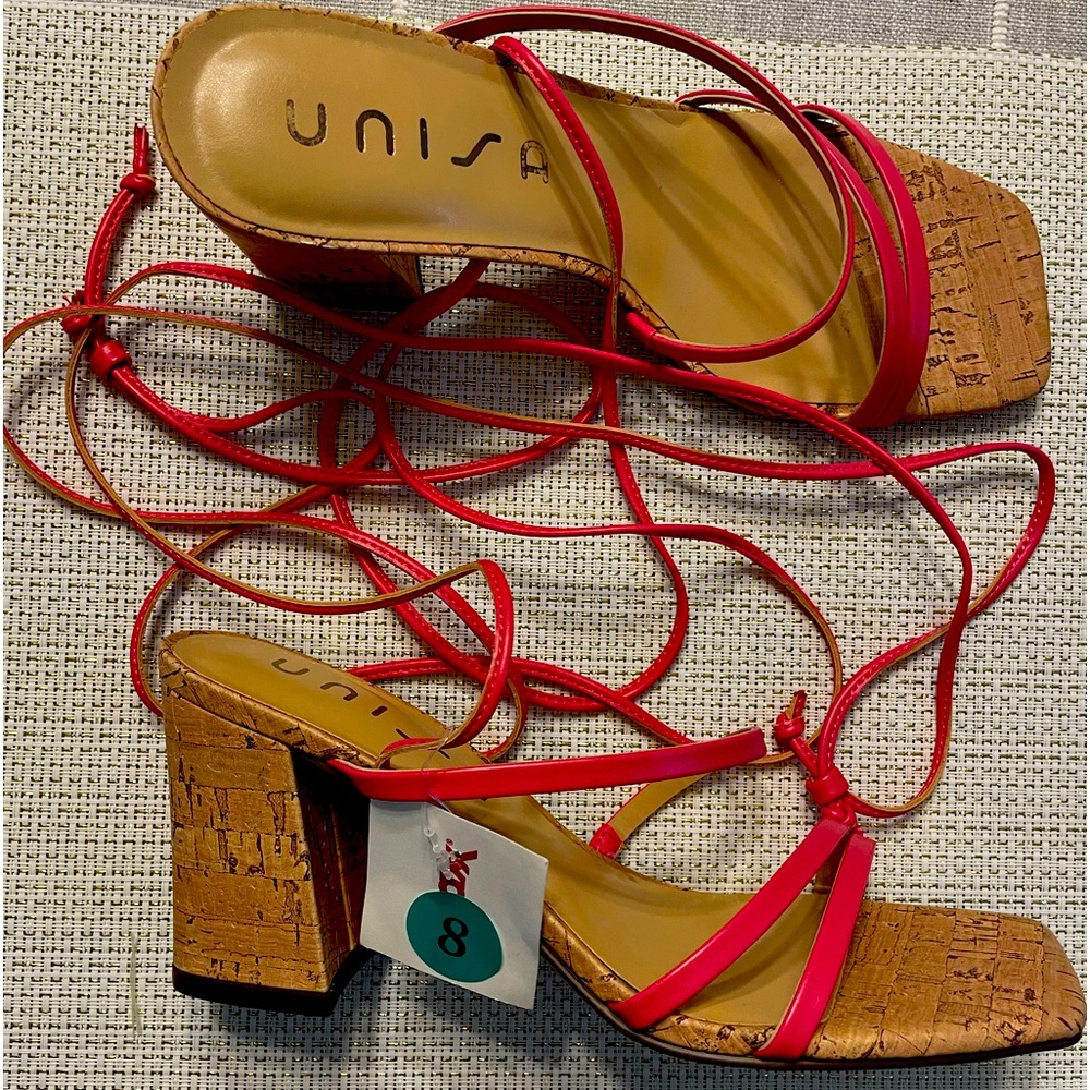 Block heel tie sandals